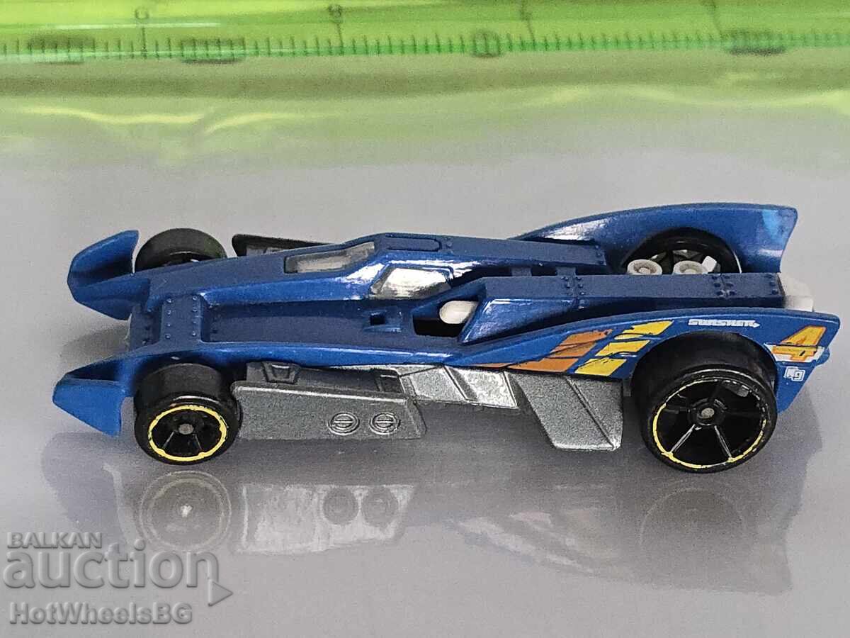 Delivery of Hot Wheels metal trolley