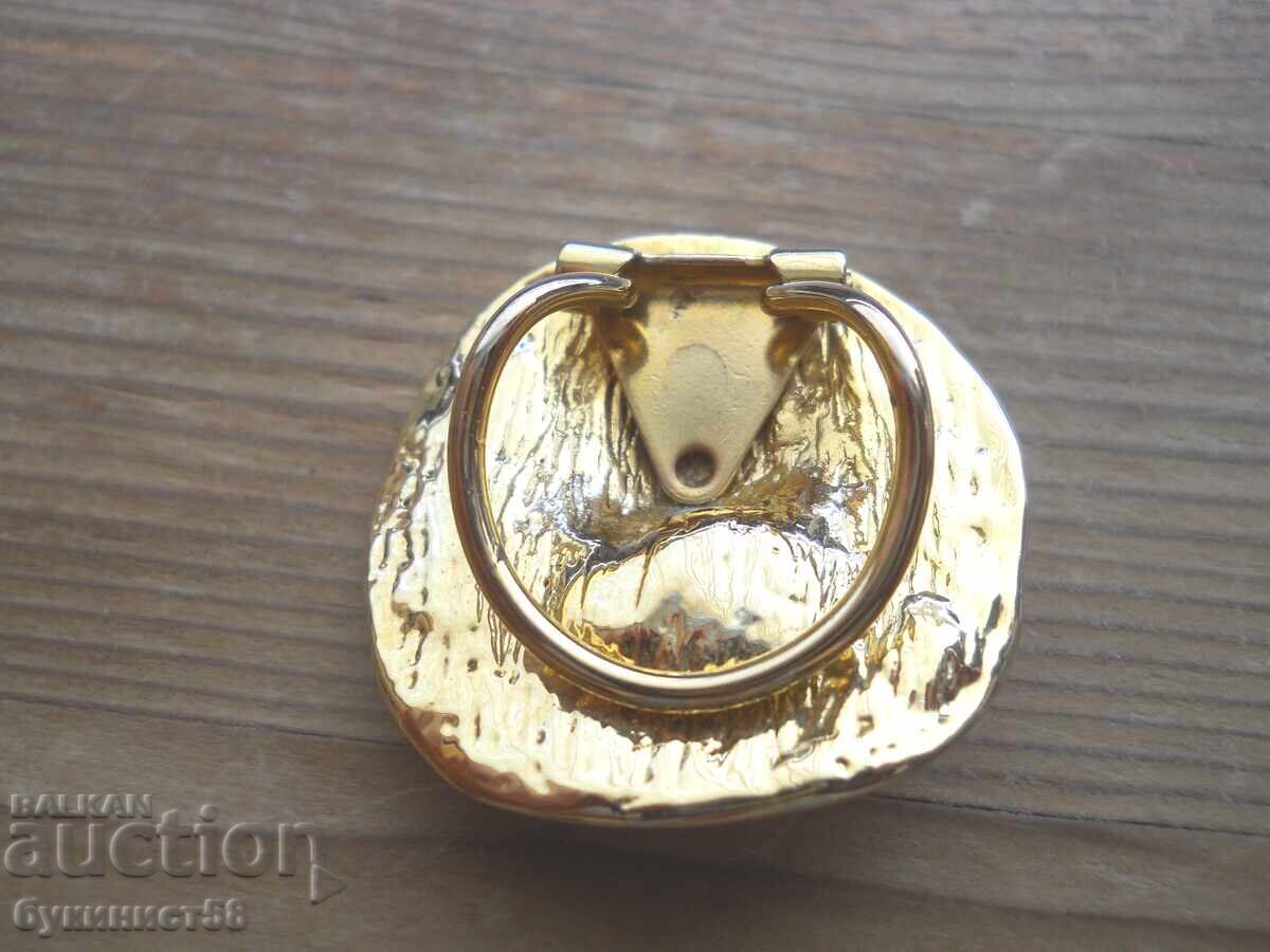 Παλιά καρφίτσα με τιμή 5.00 BGN | € 2.56 Παλιά καρφίτσα με τιμή 5.00 BGN | € 2.56