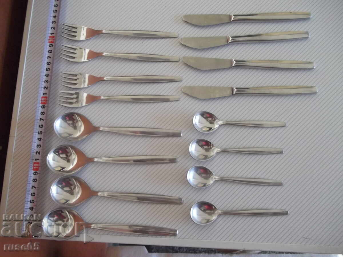 Lot de 16 bucăți de tacâmuri "ROSTEREI" noi Lot de 16 bucăți de tacâmuri "ROSTEREI" noi