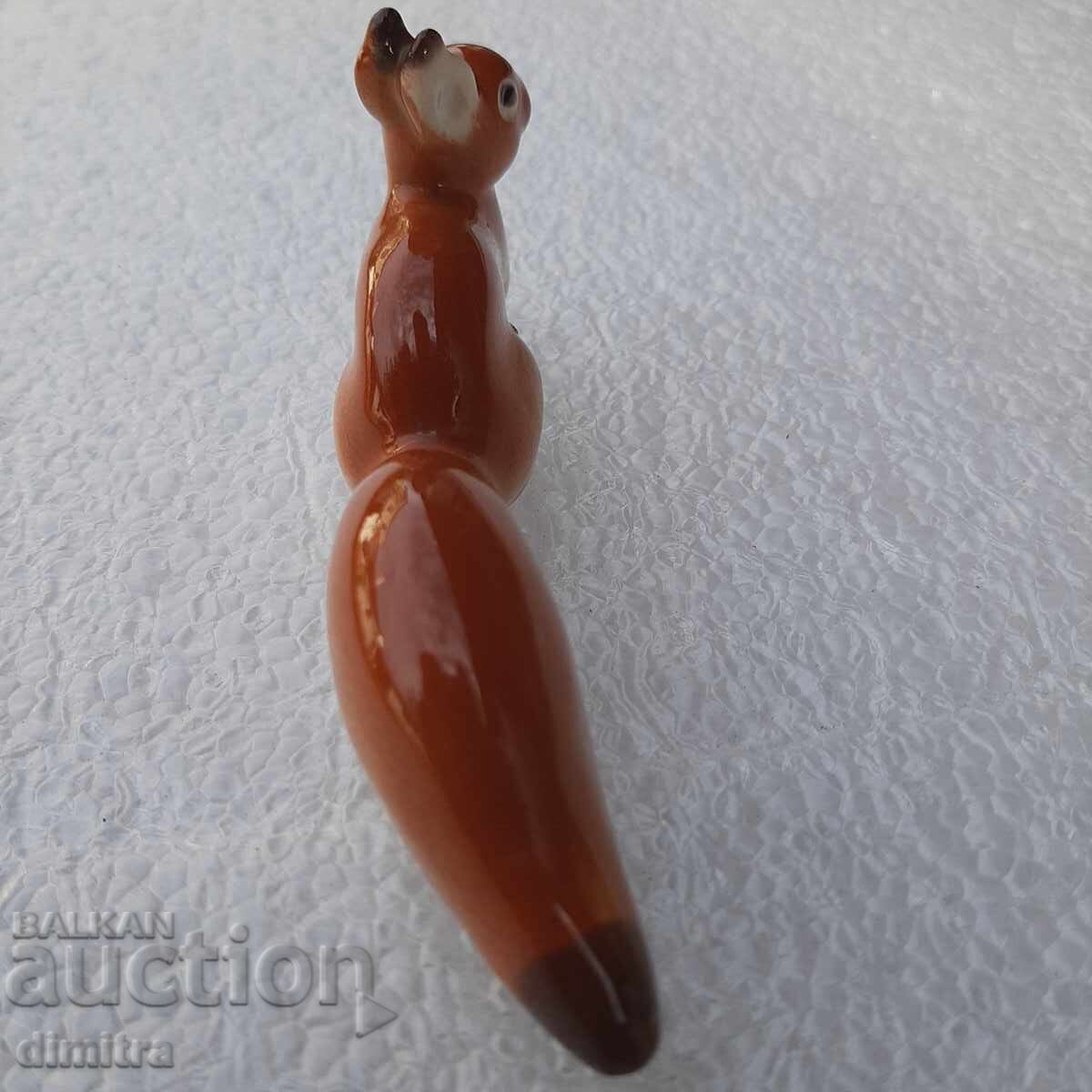 Delivery of Porcelain figure LFZ