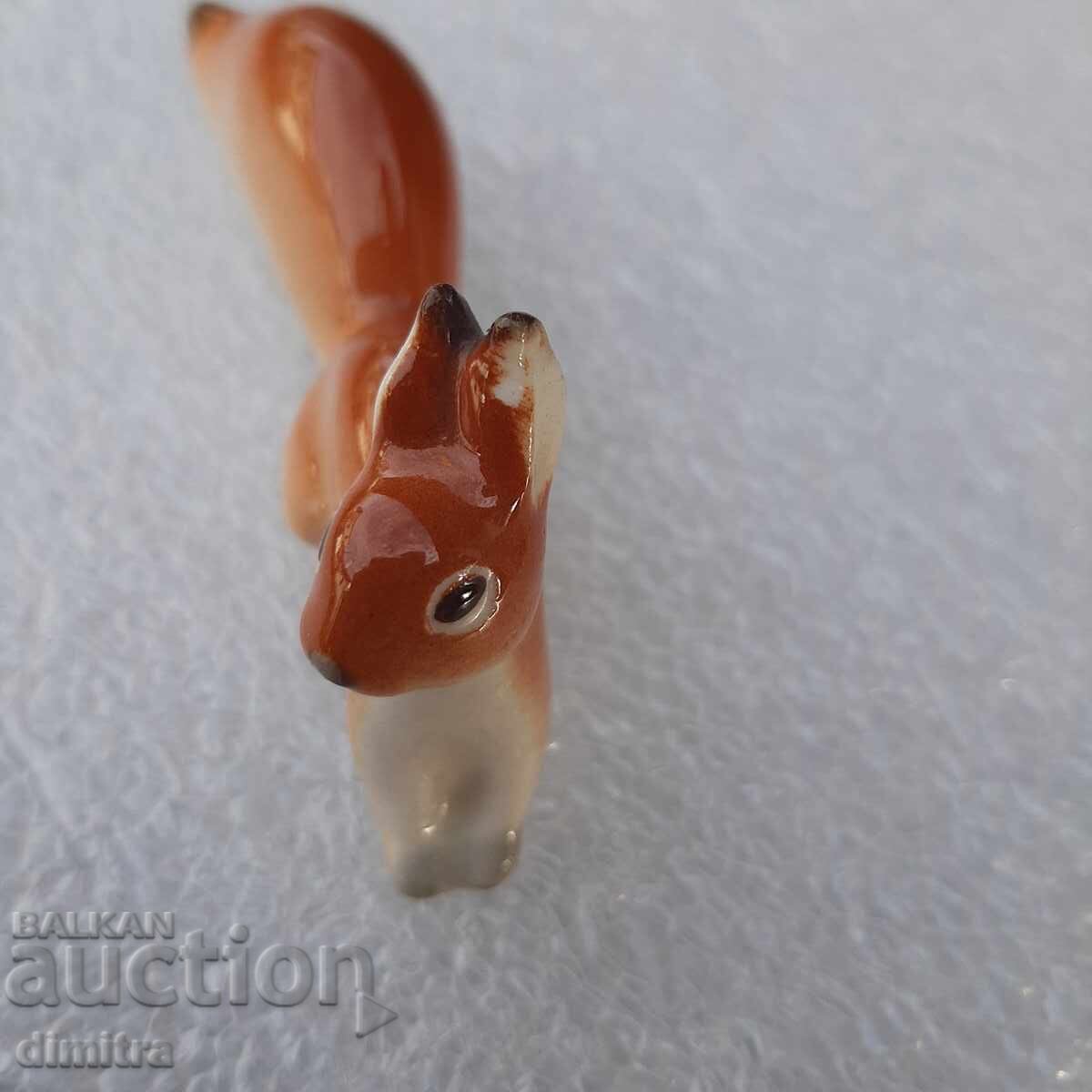 Porcelain figure LFZ - 7