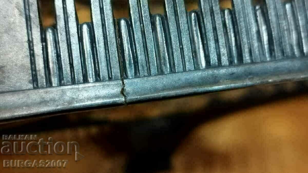 Παλιά φρουτιέρα, με σήμανση, 1900 με τιμή € 90.00 | 176.03 BGN