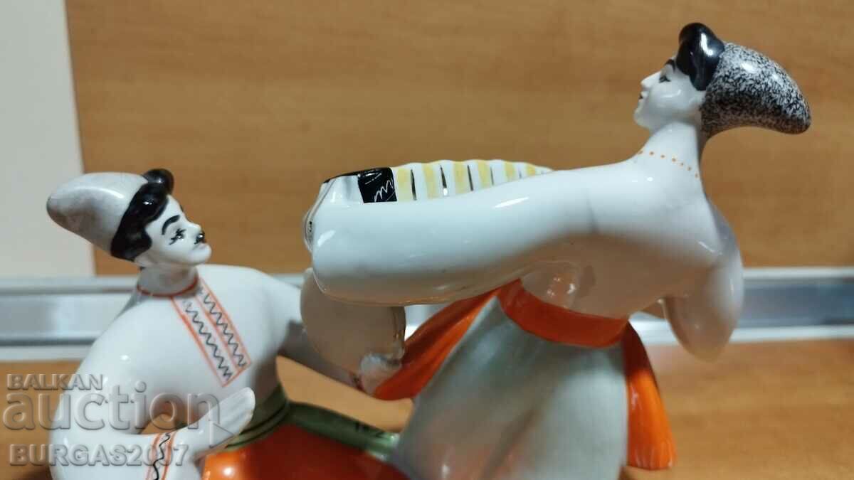 Licitație Veche figură de porțelan, „Dance”, fabrica Polonsky