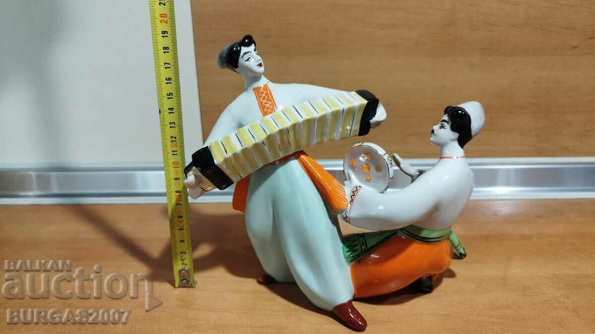 Veche figură de porțelan, „Dance”, fabrica Polonsky - 7