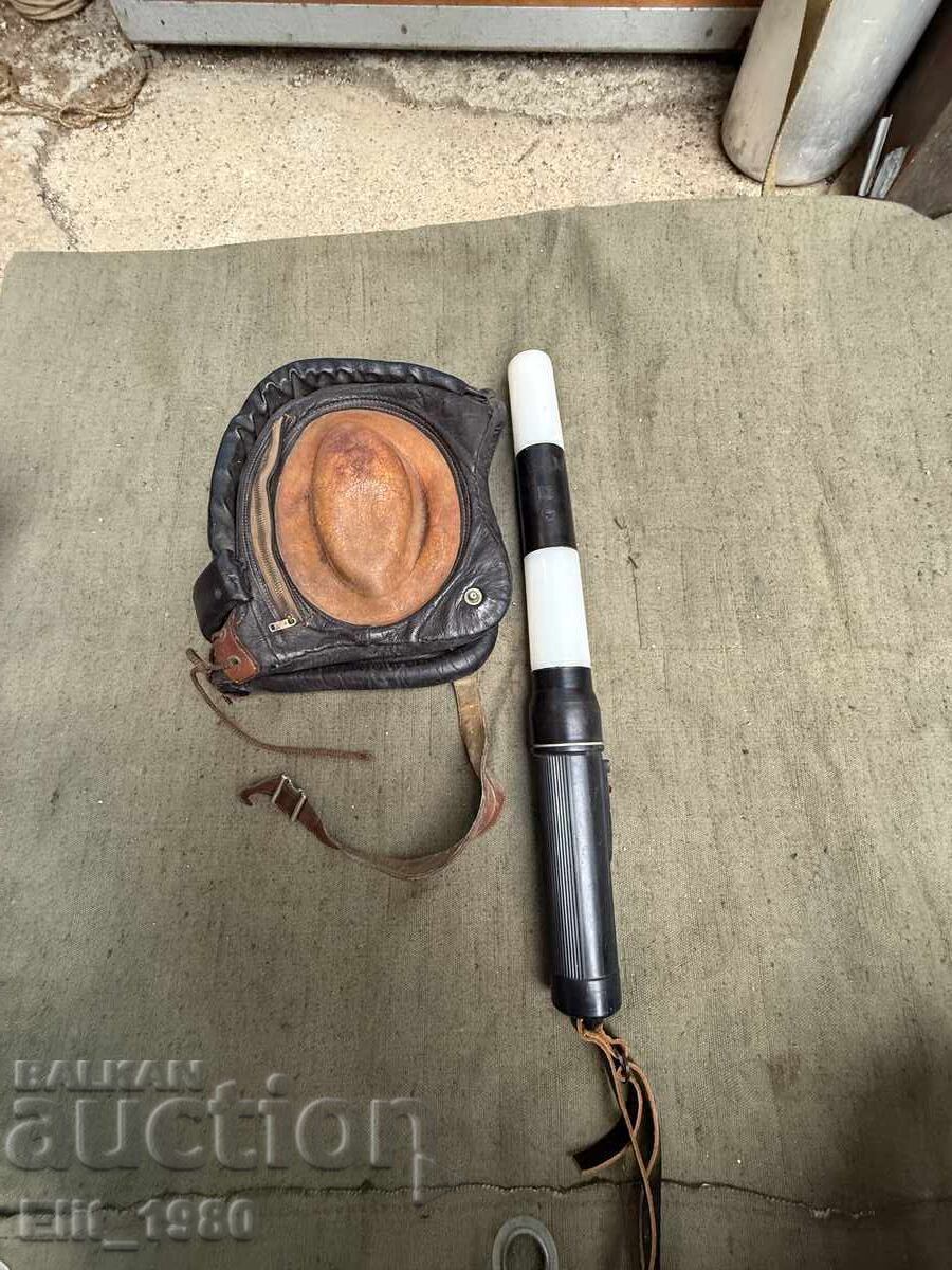 Bonetă din piele aviator, regulator cu preț € 65.00 | 127.13 BGN
