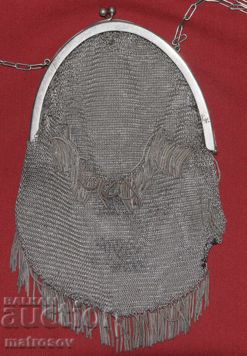 Geantă Art Deco veche, lucrată manual din alpaca, tricotată cu preț 250.00 BGN | € 127.82