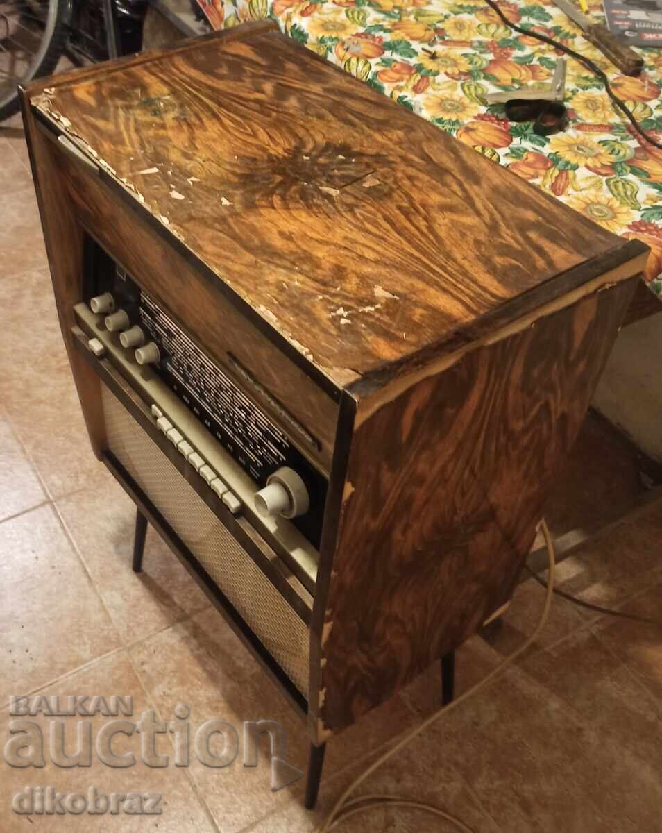 VEF Rapsodija radiogramofon Lămpi - Anii '70 ai secolului XX - 6