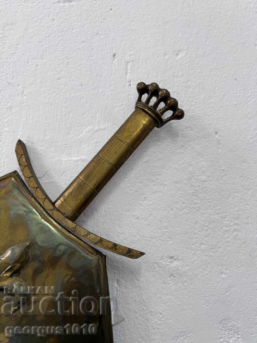 Licitație Scut/Emblemă cu săbii pentru perete №7445