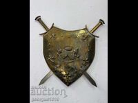 Scut/Emblemă cu săbii pentru perete №7445
