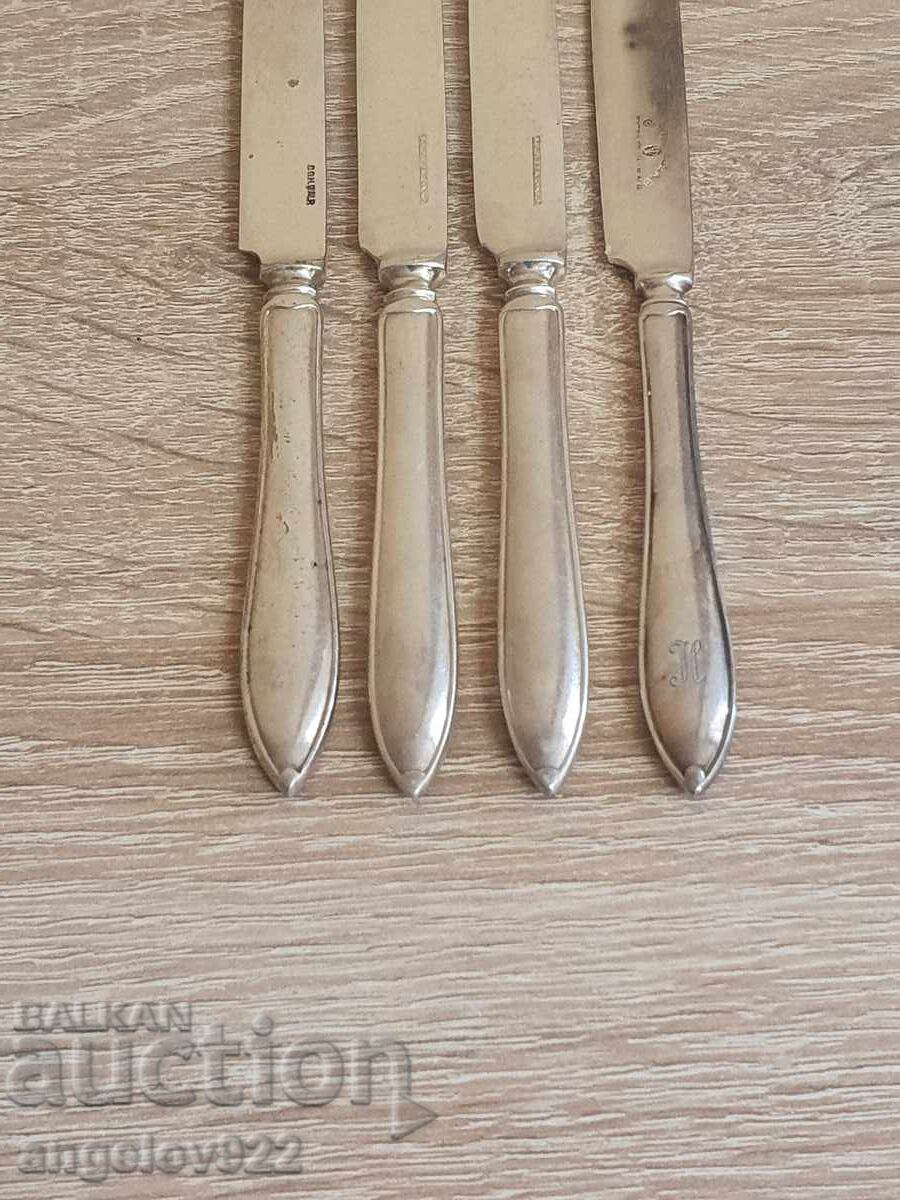 4 knives with markings!!! with price 6.00 BGN | € 3.07 4 knives with markings!!! with price 6.00 BGN | € 3.07