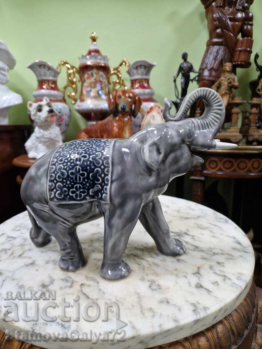 Wonderful antique porcelain figure figurine - 6