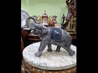 Figurină statuetă de porțelan antic, superbă