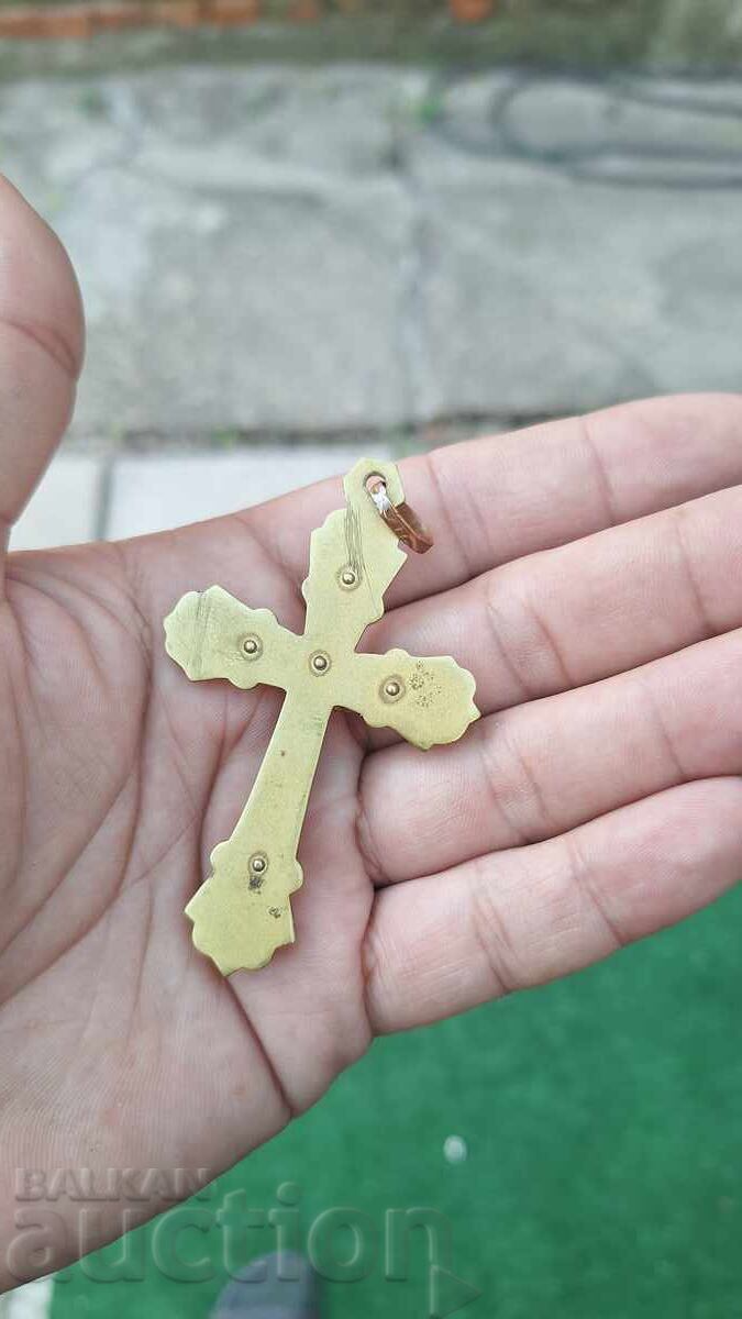 Delivery of Star Cross Religion, Crucifix