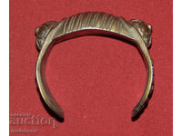 Brățară veche tradițională din argint, bijuterie, model aruncător