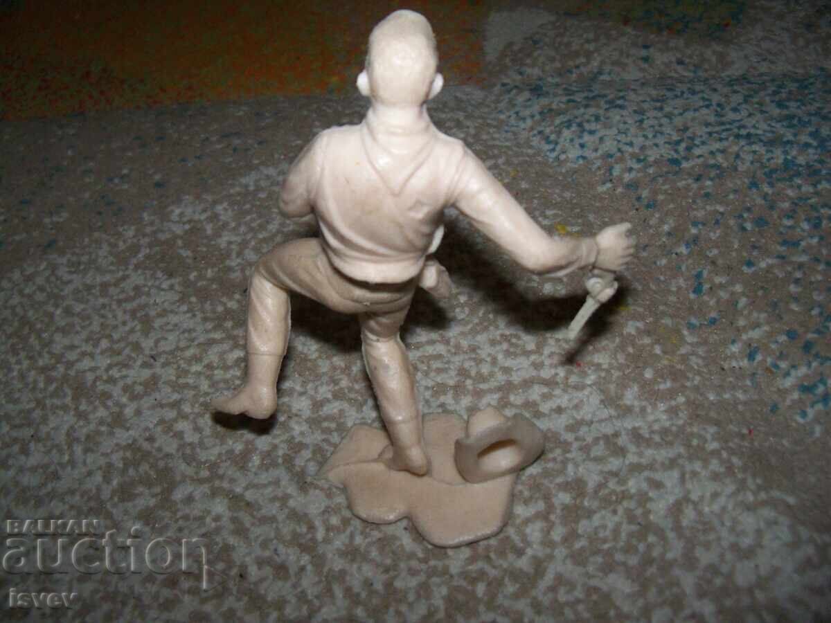 Μεγάλος πλαστικός στρατιώτης, καουμπόι σοσιαλιστικό παιχνίδι με τιμή 12.00 BGN | € 6.14