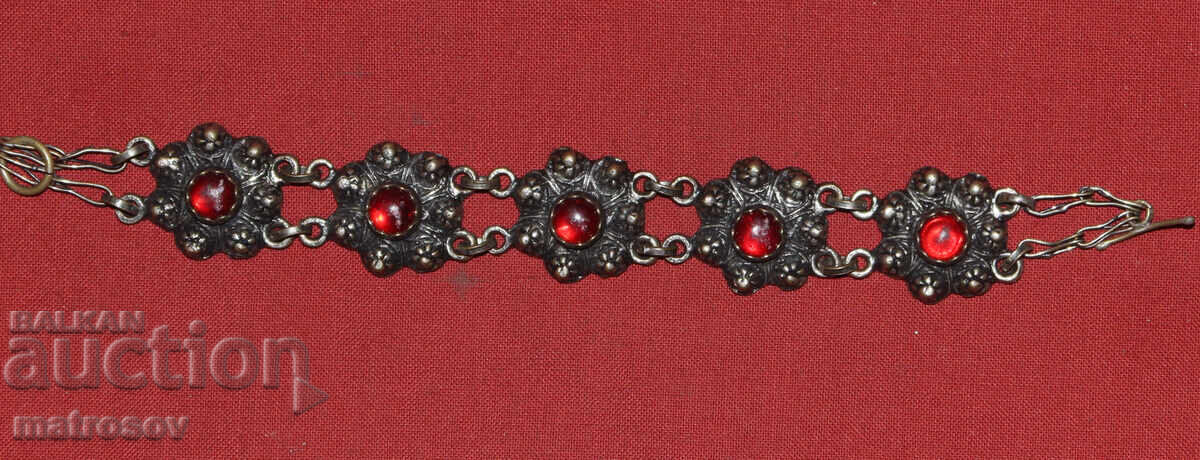 Auction  Old traditional silver bracelet jewelry