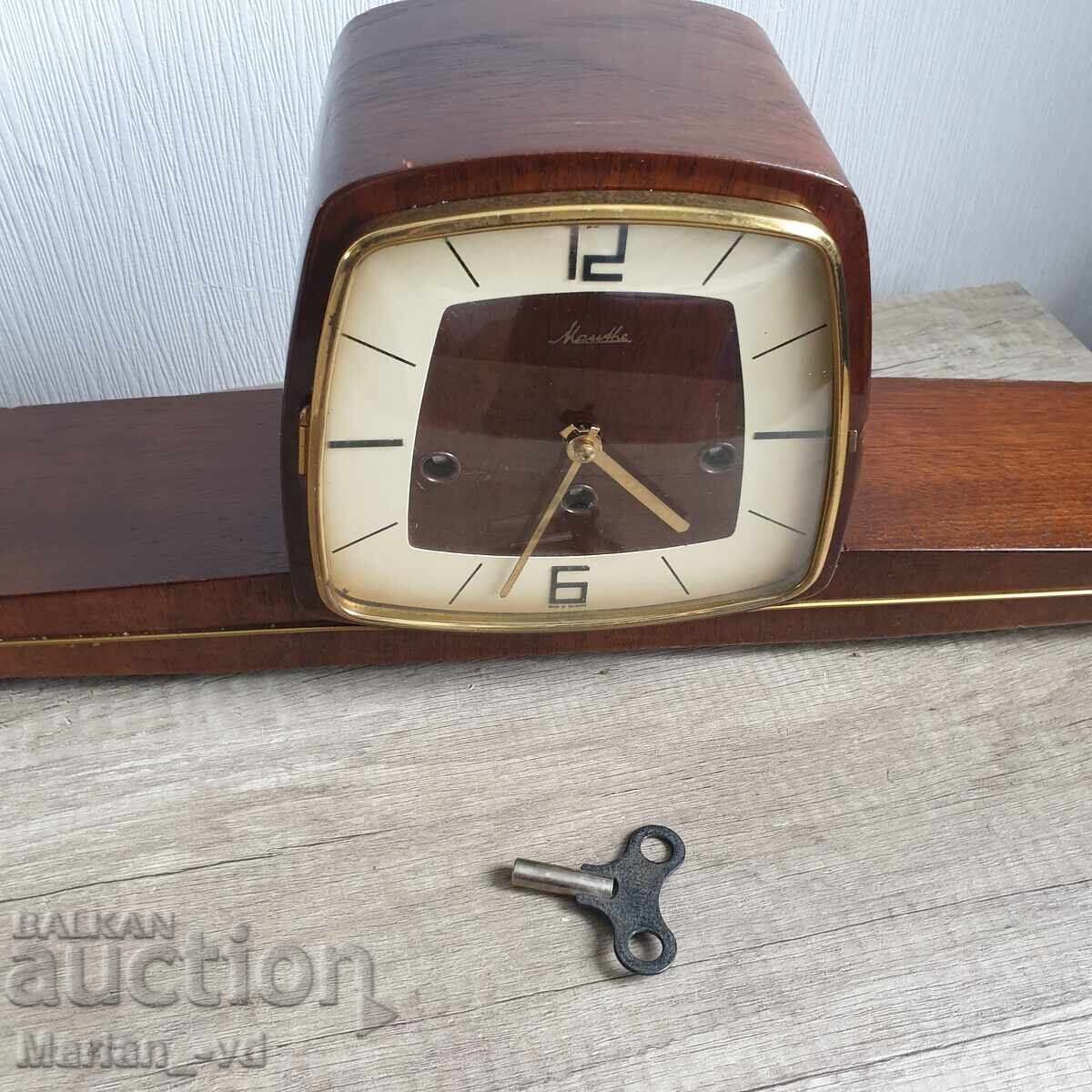 Παράδοση Επιτραπέζιο ρολόι τζακιού Mauthe - δεκαετία του '60