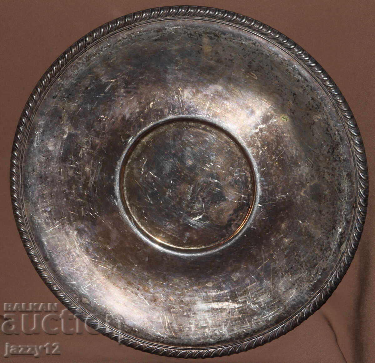 Auction  Old silver-plated tray / serving dish