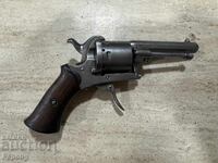 Revolver vechi, pistol