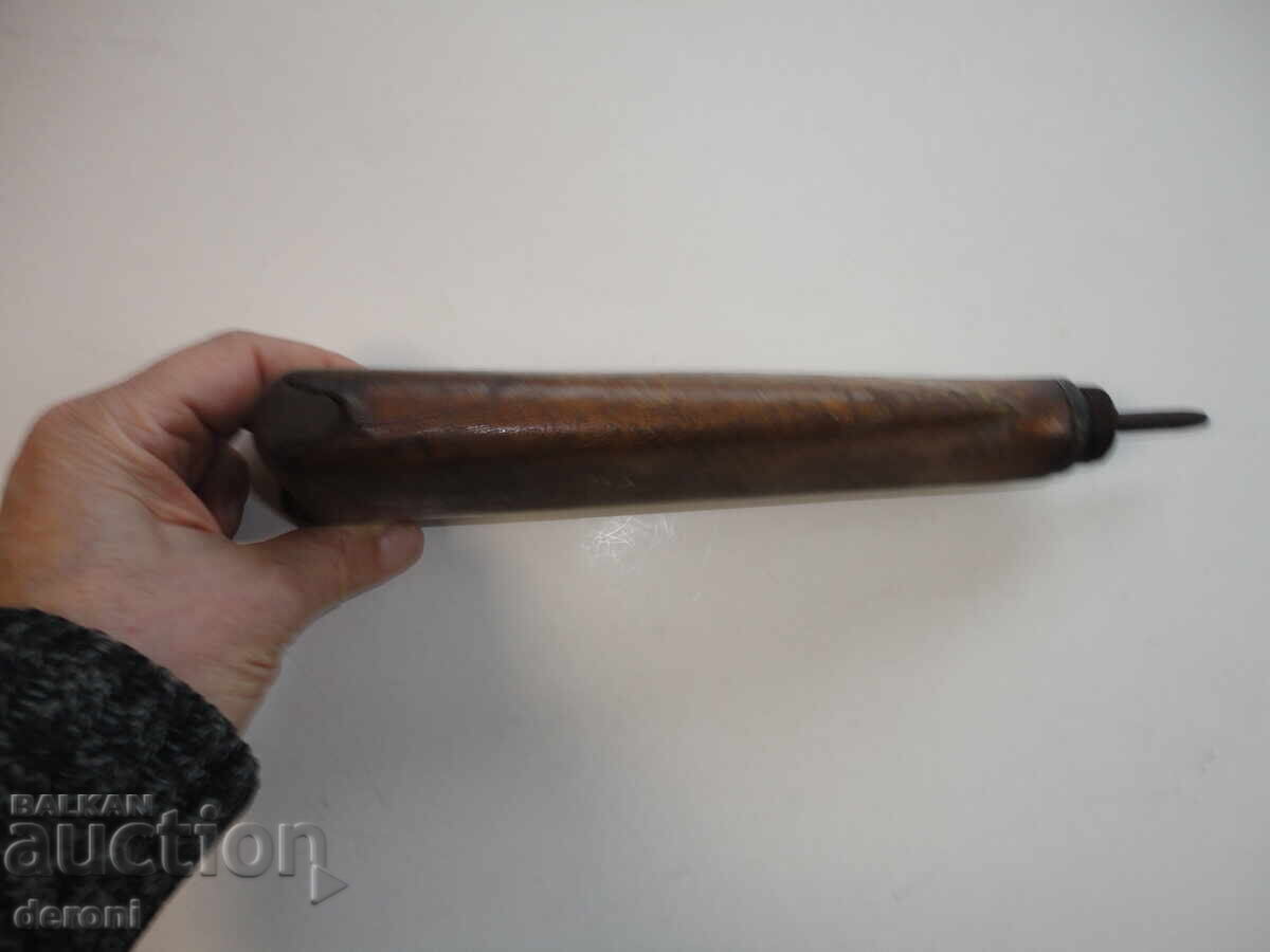 Exemplu cu pat de armă Krinka cu preț 180.00 BGN | € 92.03