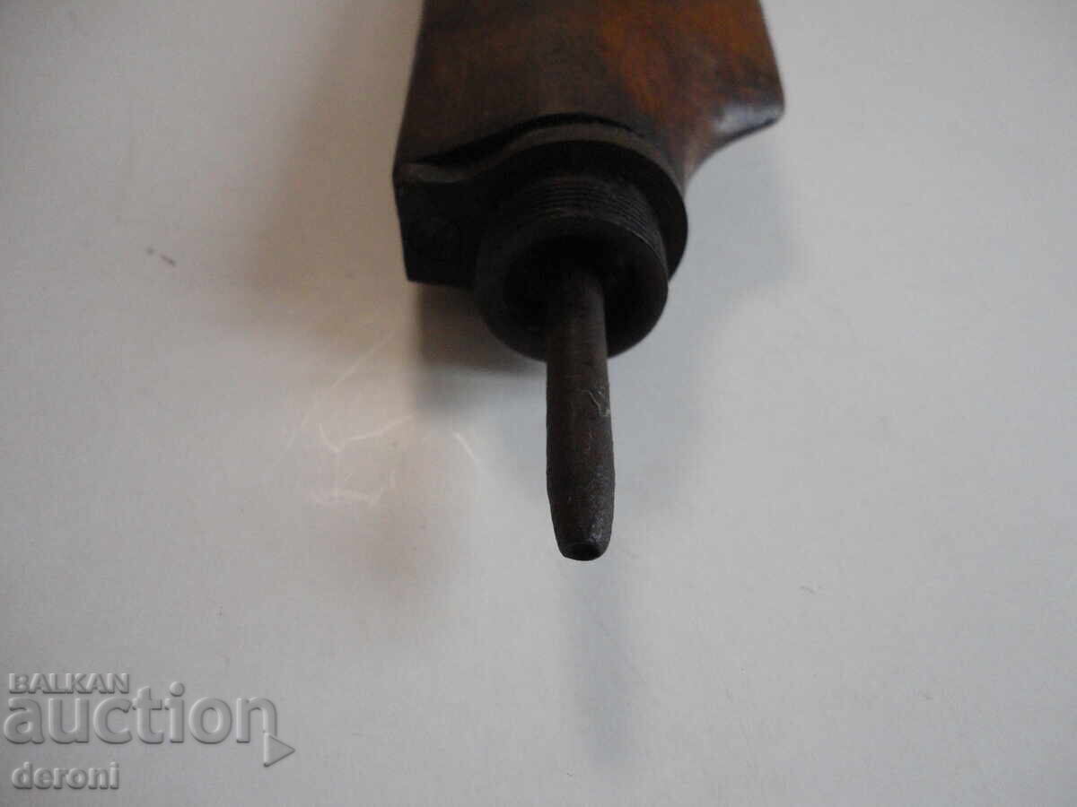 Livrarea Exemplu cu pat de armă Krinka