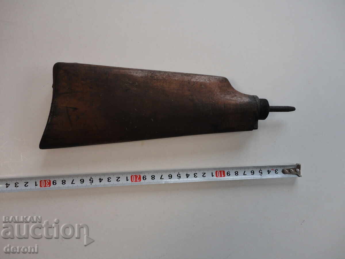 Exemplu cu pat de armă Krinka