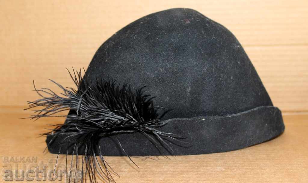 1920s Fashionable Hat City Cocoon Capela Perfect - 5