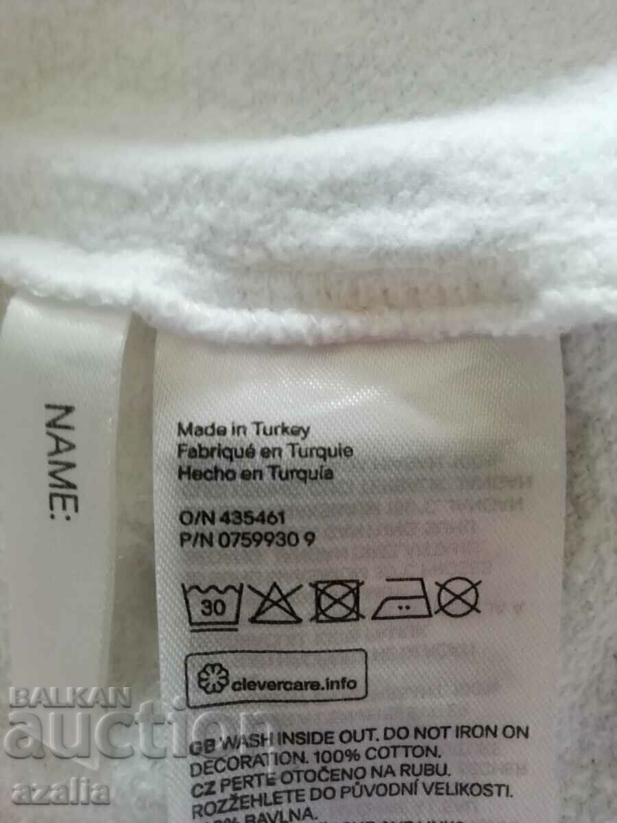 Delivery of H&M Voice kids white blouse, 100% cotton