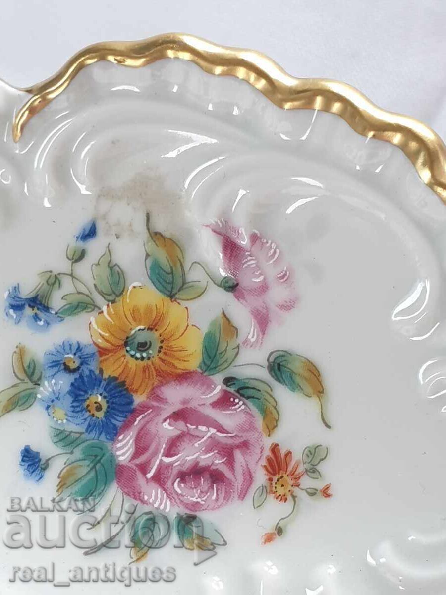 Delivery of Porcelain Fruit Bowl - Linder, Germany Delivery of Porcelain Fruit Bowl - Linder, Germany