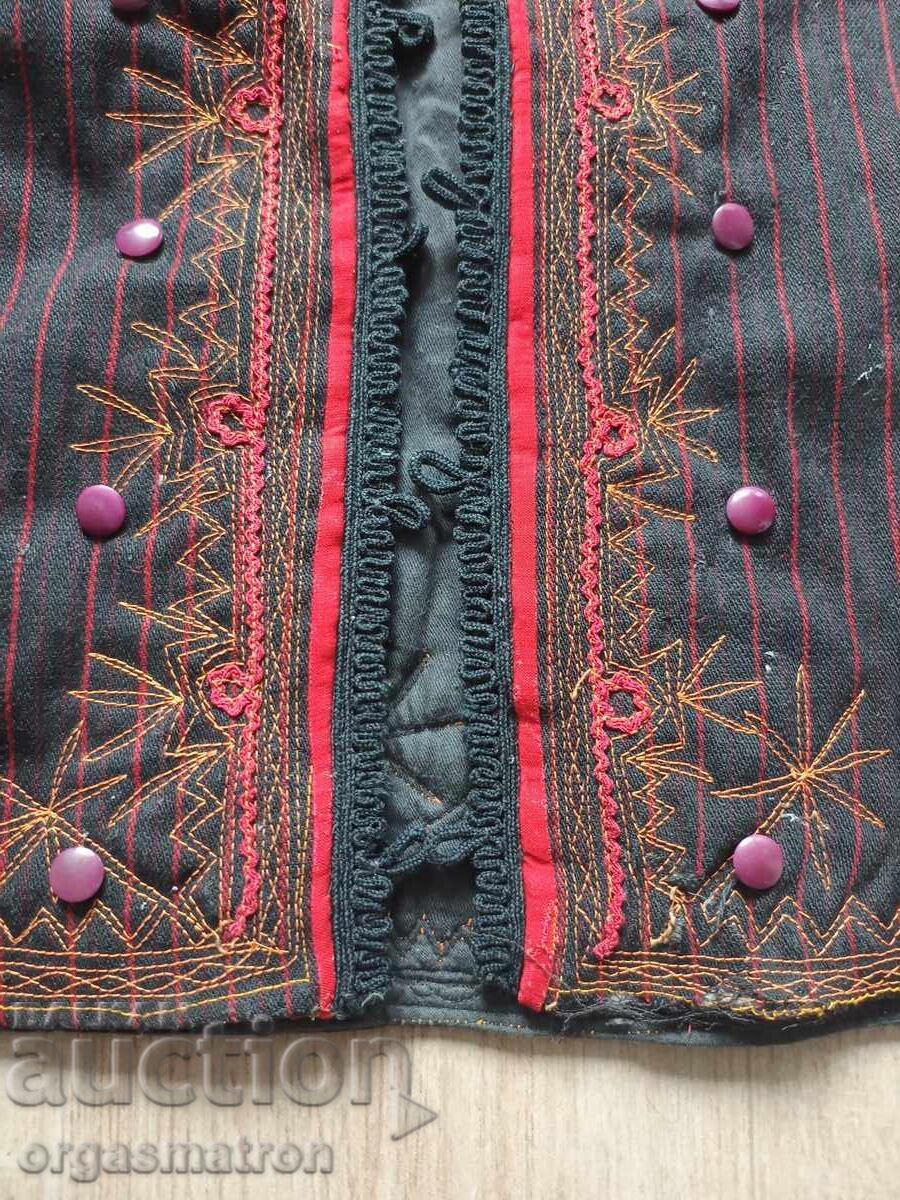 Αυθεντικό Μεγάλο Καπανικό μάλλινο γιλέκο παραδοσιακής φορεσιάς με τιμή 189.00 BGN | € 96.63 Αυθεντικό Μεγάλο Καπανικό μάλλινο γιλέκο παραδοσιακής φορεσιάς με τιμή 189.00 BGN | € 96.63