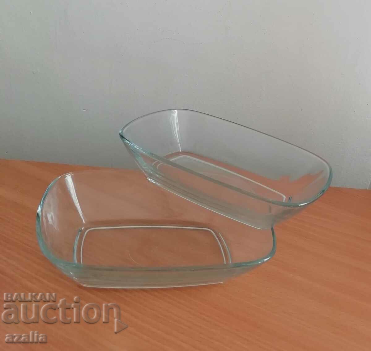 New set of 2 glass bowls with price 15.00 BGN | € 7.67 New set of 2 glass bowls with price 15.00 BGN | € 7.67