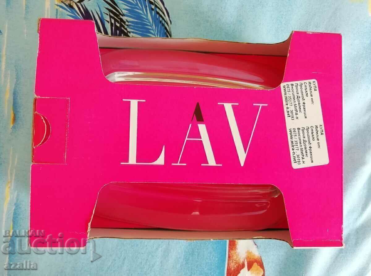 Auction New set of 2 glass bowls Auction New set of 2 glass bowls