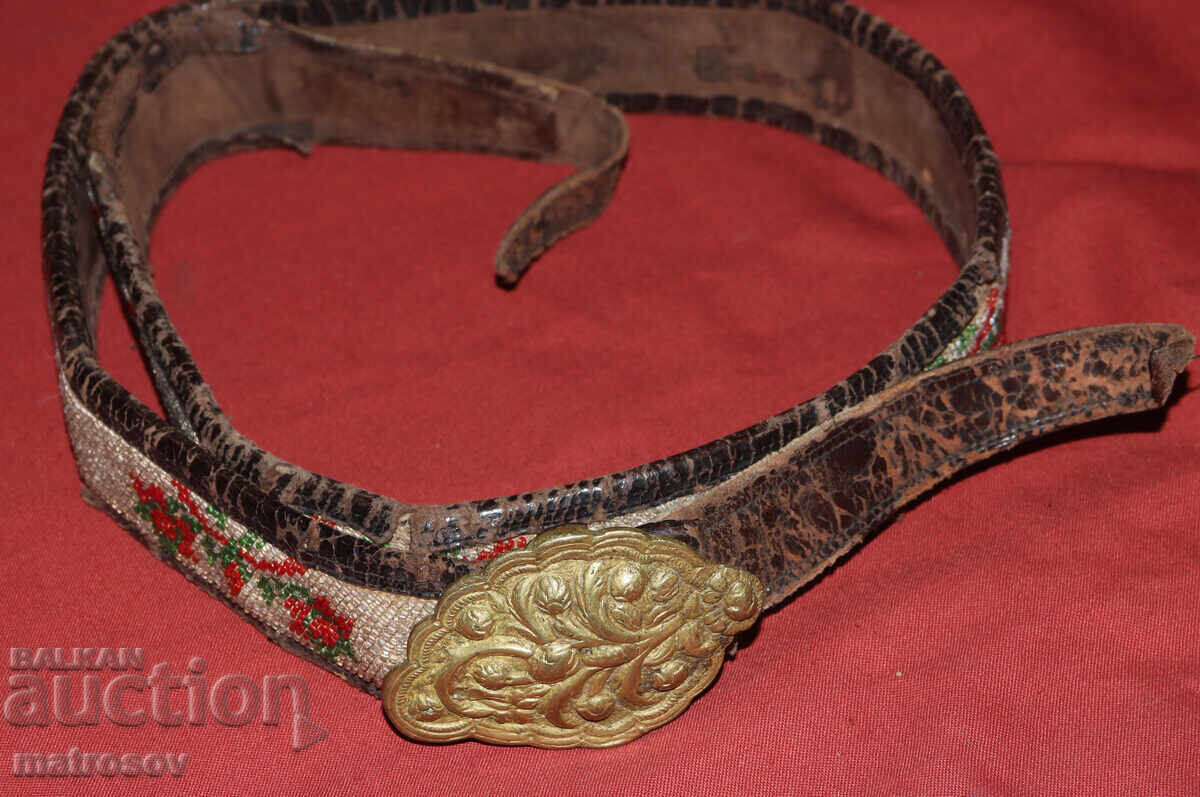 Star γυναικείος δερμάτινος ιμάντας με μπρούτζινη αγκράφα με τιμή 170.00 BGN | € 86.92