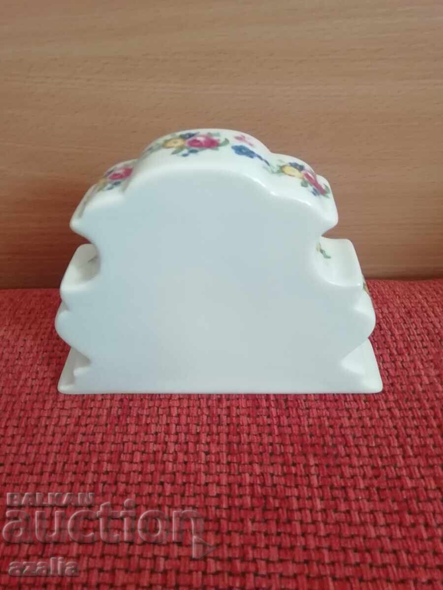 Delivery of Beautiful porcelain watch stand, photo Delivery of Beautiful porcelain watch stand, photo