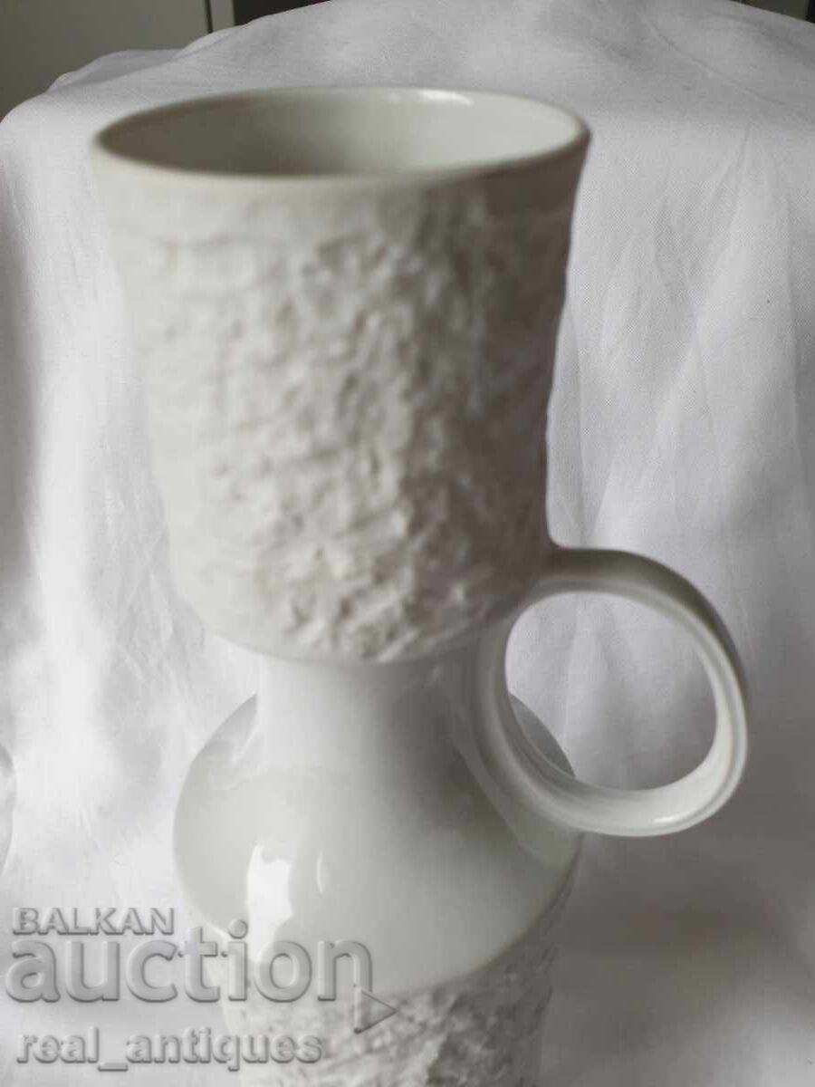 Designer porcelain vase with price 35.00 BGN | € 17.90