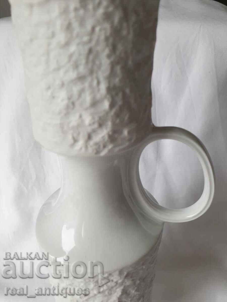 Auction  Designer porcelain vase