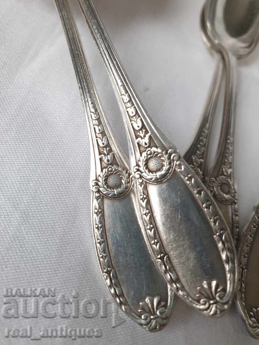 Set of silver-plated spoons with price 64.00 BGN | € 32.72 Set of silver-plated spoons with price 64.00 BGN | € 32.72