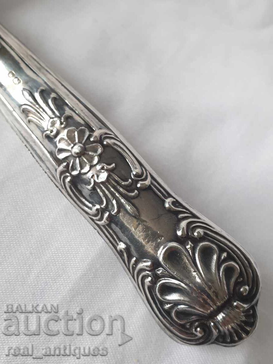 Spade with silver handle - 7 Spade with silver handle - 7