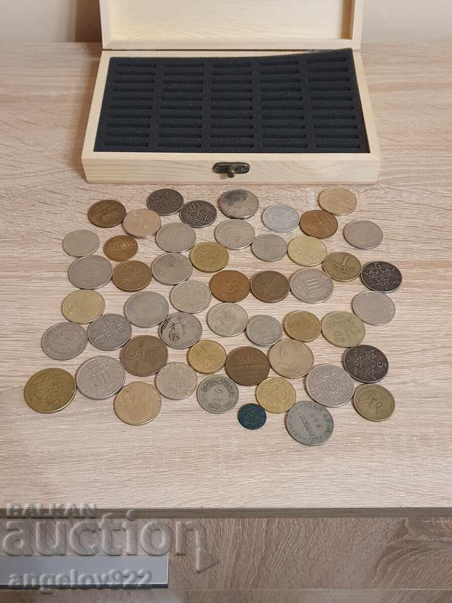 Auction  Wooden coin box with 50 coins!!!