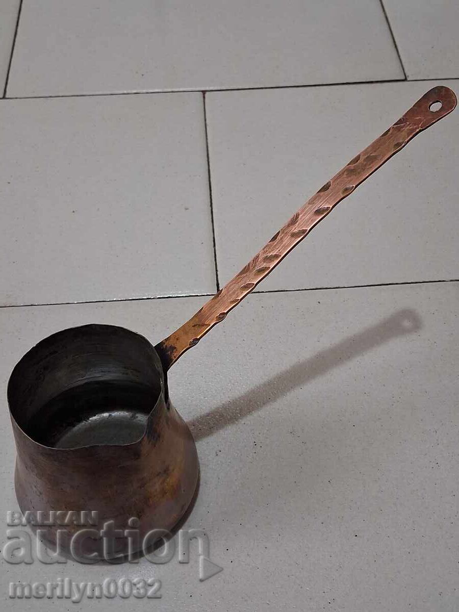Cezve vechi din cupru conservat, oală de cafea, cupru, vas de cupru