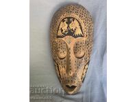 masca africana din lemn