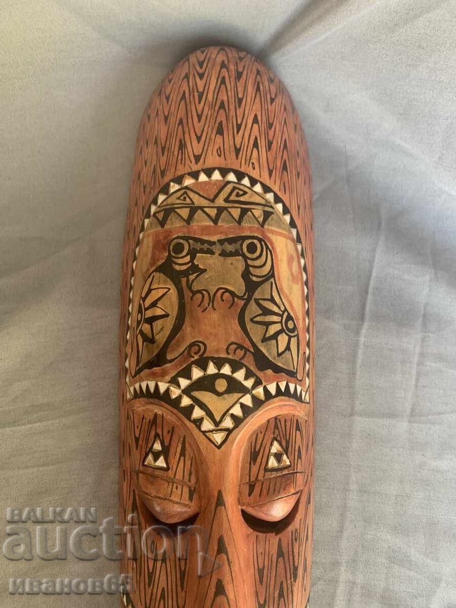 Παράδοση ξύλινη αφρικανική μάσκα