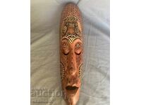 masca africana din lemn