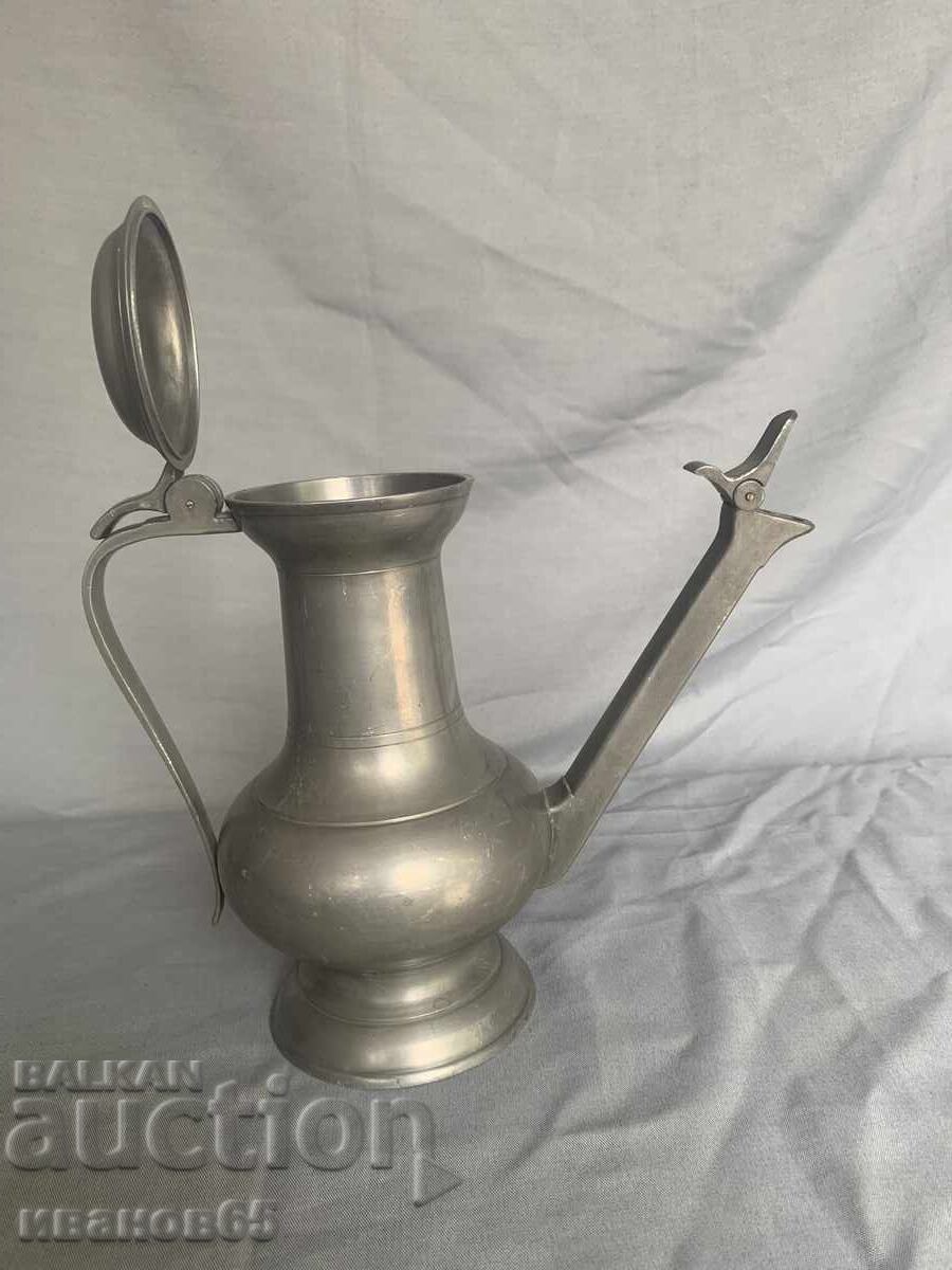 Аукцион стар чайник калаен