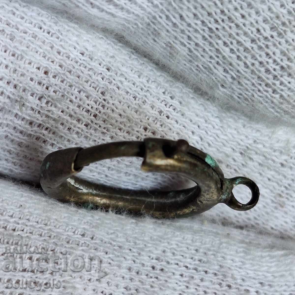 Auction  ✅ SILVER CLASP - SACHAN❗