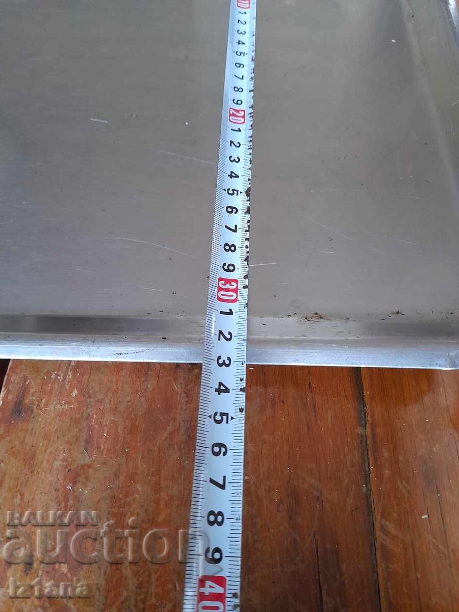 Παράδοση Παλιό ανοξείδωτο δίσκος, δίσκος σερβιρίσματος Παράδοση Παλιό ανοξείδωτο δίσκος, δίσκος σερβιρίσματος