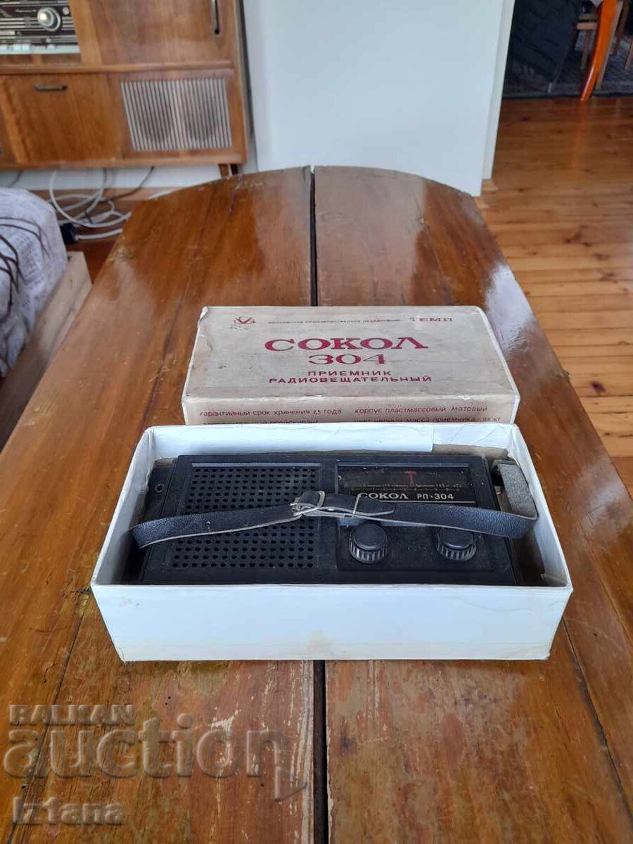 Παλιό ραδιόφωνο, ραδιοδέκτης Sokol RP-304