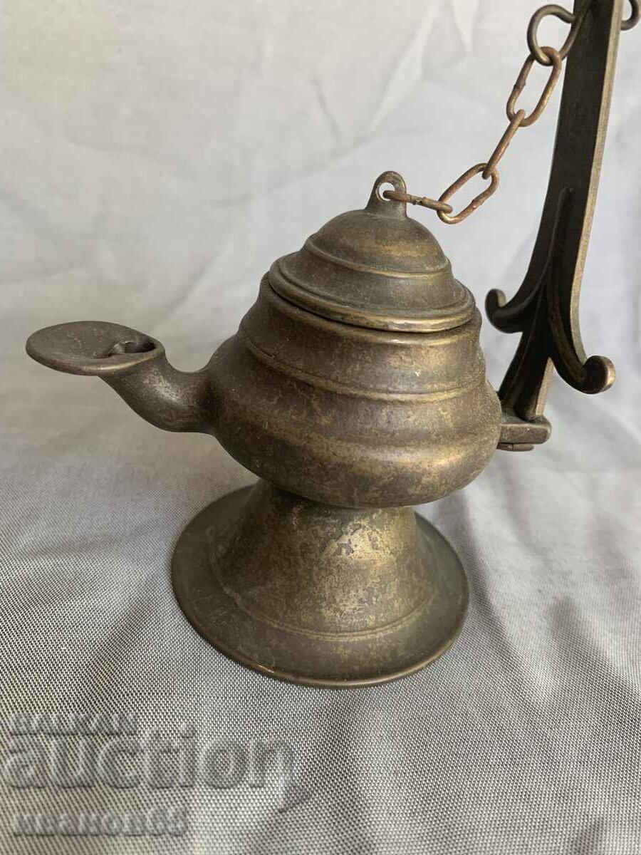 Auction  Old brass hanging oil lamp