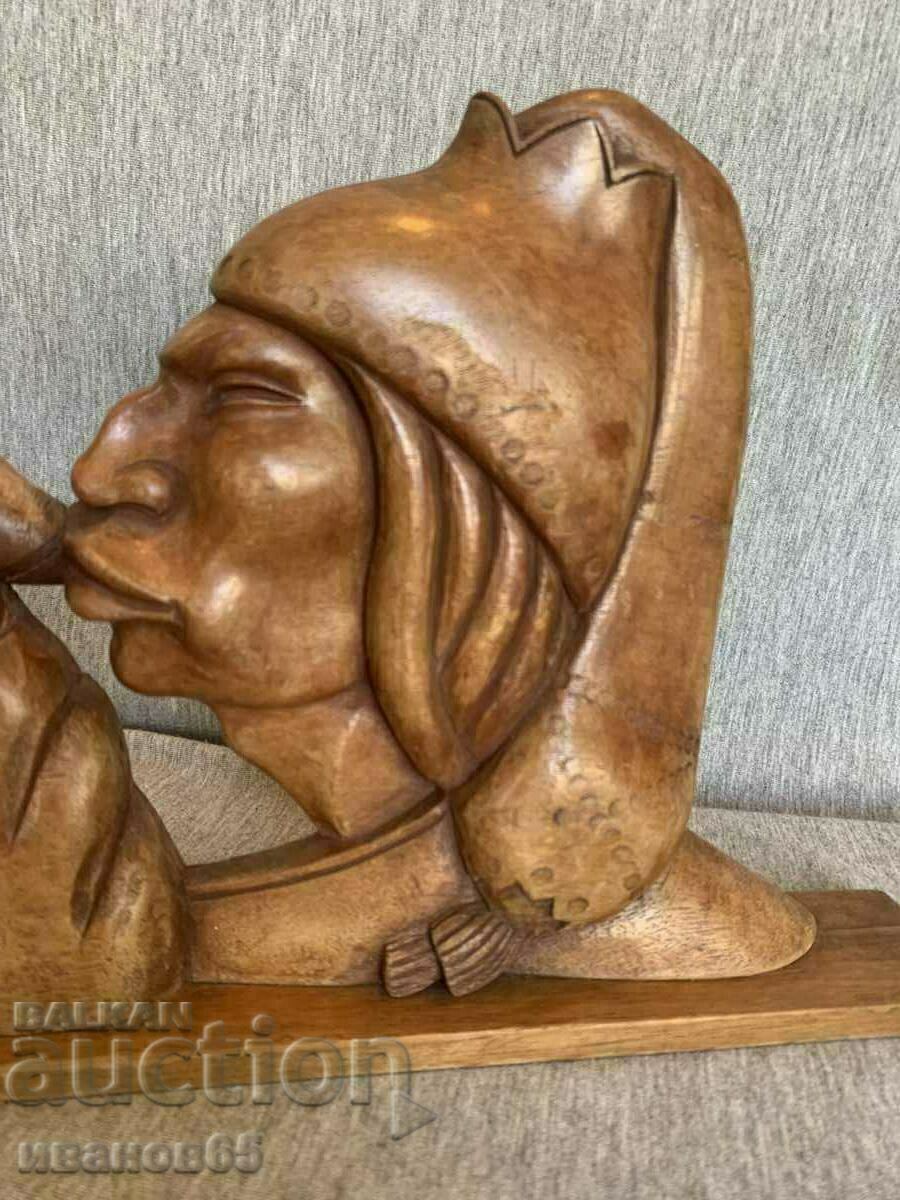 statueta din lemn cu preț 35.00 BGN | € 17.90