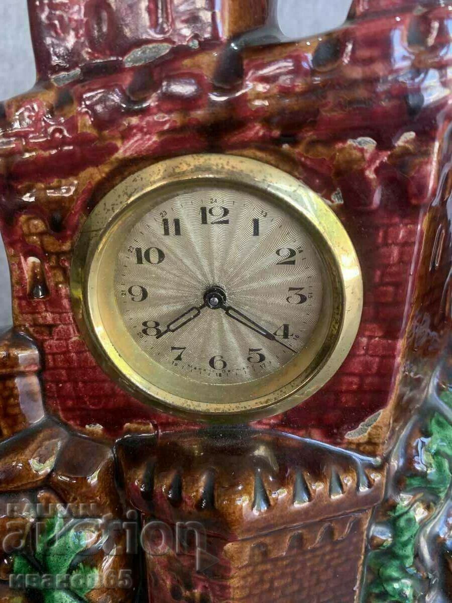 Livrarea ceas vechi mare de porțelan Livrarea ceas vechi mare de porțelan